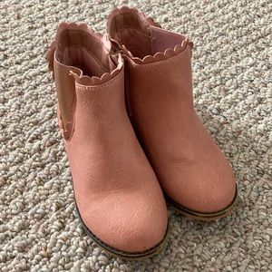 Cat and Jack Girls Pink boots Sz 10